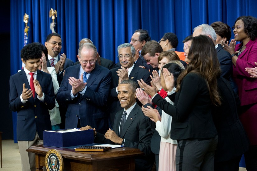 King at the signing of the 2015 Every Student Succeeds Act. en.wikipedia.org 